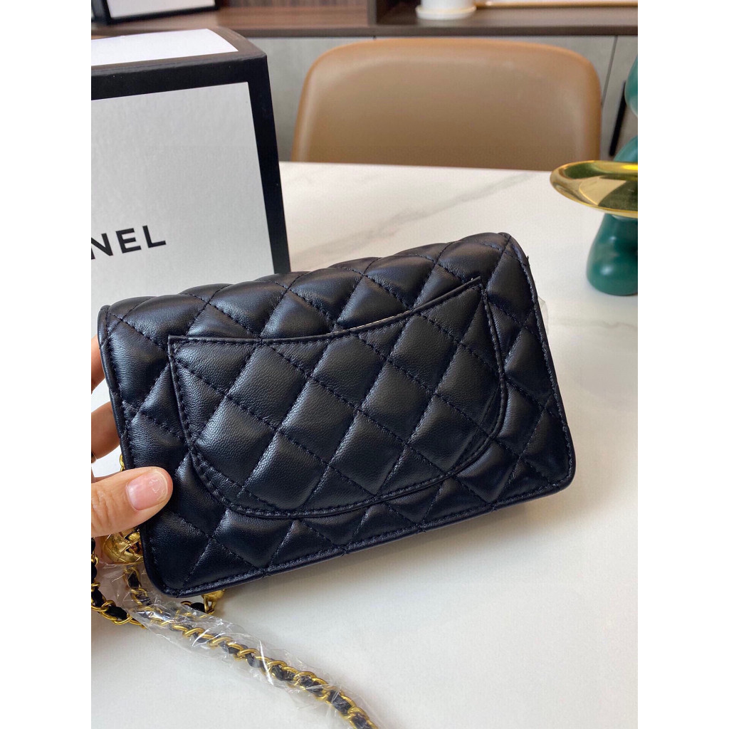 C**han adi bag cha*n**l bag adi bag cha*n**l bag shoulder bag กระเป๋าหนัง sling bag สามารถกระเป๋าผู้