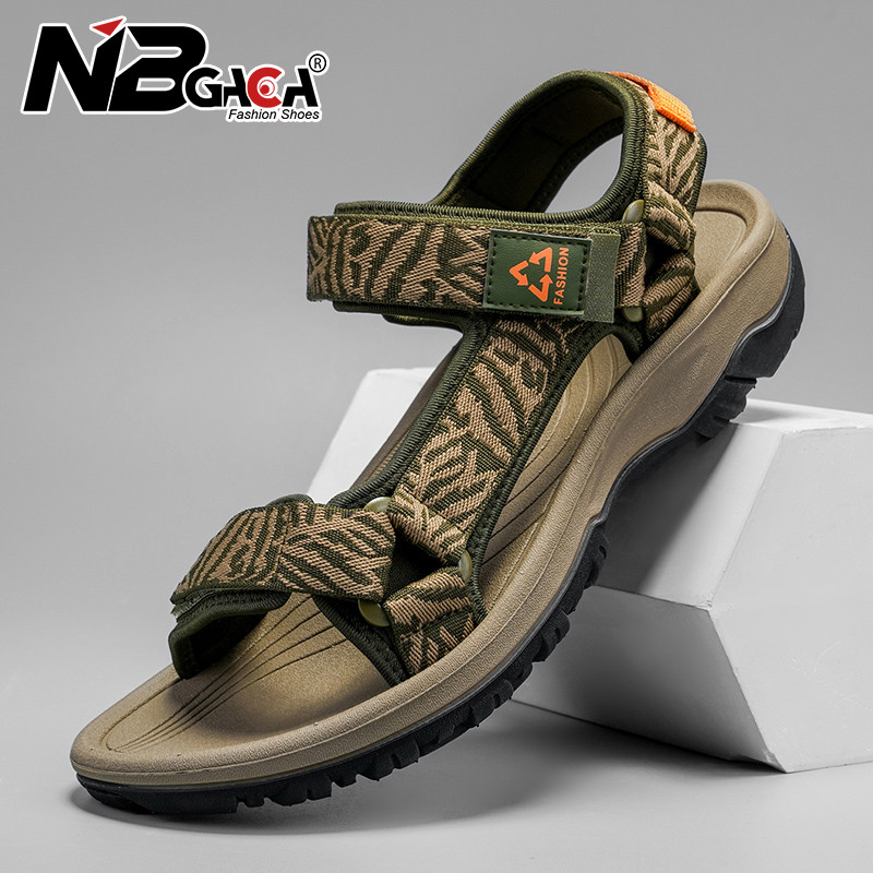 กลางแจ้งเปิดนิ้วเท้ารองเท้าแตะฤดูร้อนบุรุษระบายอากาศรองเท้าเดินป่าน้ํารองเท้าแตะชายหาด ป้องกันการลื่นไถล แบนคนเดินขนาด40-45