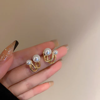 ต่างหูมุกผู้หญิง สไตล์เกาหลีอิน แฟชั่นเรียบหรู เรียบง่าย ไม่ซีดจางหรือเปลี่ยนเป็นสีดำ เหมาะทุกโอกาส