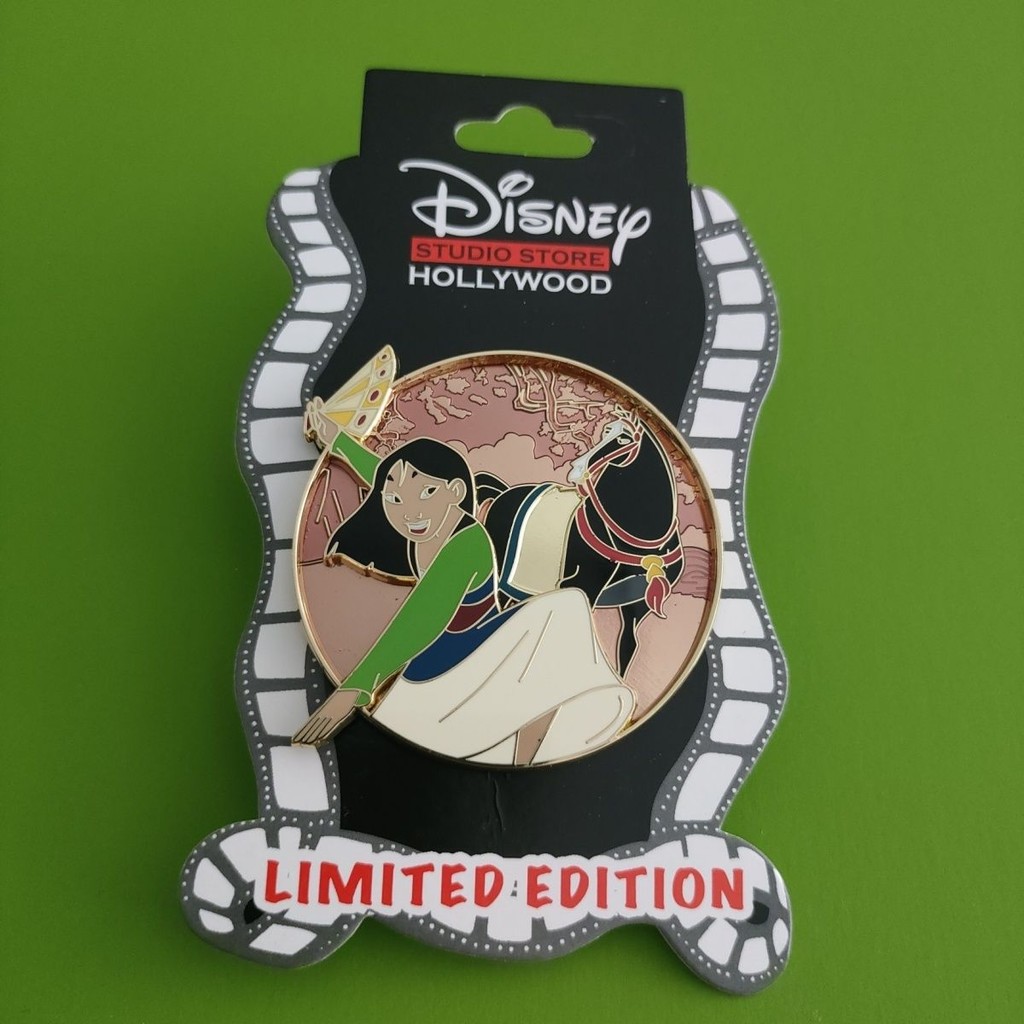 Disney Limited Edition Mulan Badge Limited Edition ลิงค์อารมณ์และของสะสม/ลูกปัด 259.9