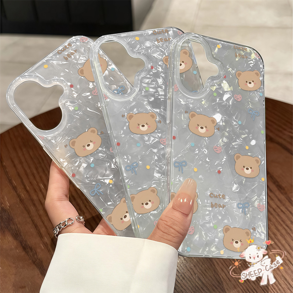 จัดส่งในพื้นที่ เคสโทรศัพท์มือถือ ป้องกันการล้ม หมีตัวน้อย โค้งคำนับ For IPhone16 15 14 13 11 7 8Plus Pro Promax XS X XR