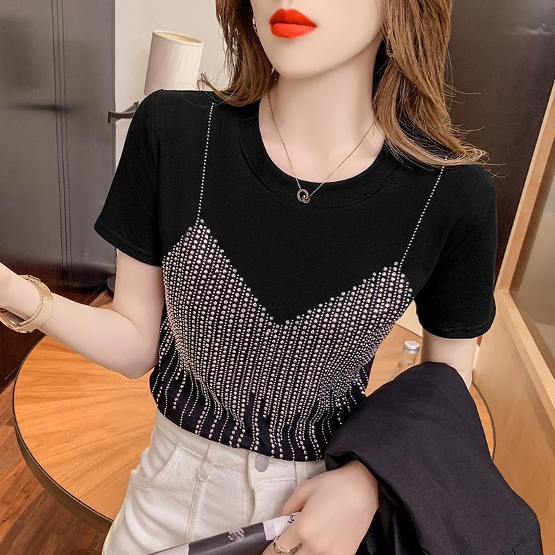 เสื้อยืดแขนสั้นผู้หญิง ดีไซน์สวยสุดฮอต หลวม ยาวปานกลาง เพชรร้อน บุคลิกภาพ