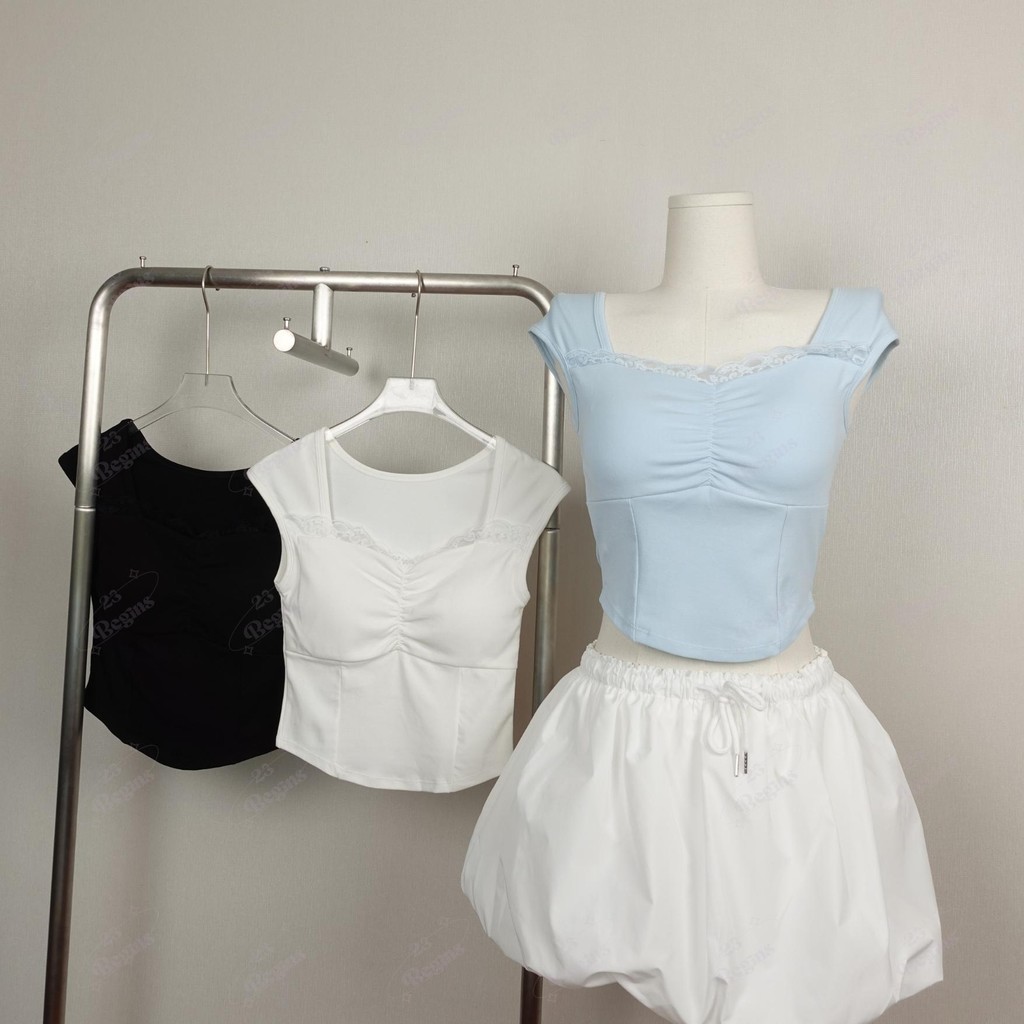 Qara Top เสื้อกล้าม มีฟองน้ำ สีพื้น ขอบลูกไม้นิ่ม (8124)