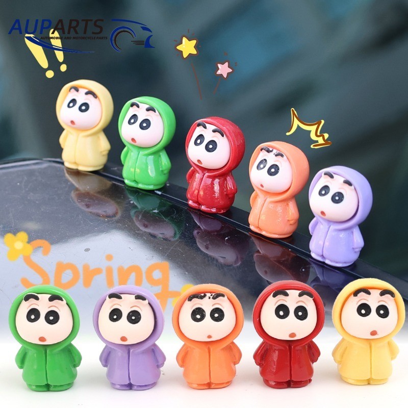 2 ชิ้นสีสุ่มเสื้อกันฝน Crayon Shin-chan ตุ๊กตาเครื่องประดับรถ - DIY แดชบอร์ดรถยนต์ตกแต่ง Mini น่ารักการ์ตูน Figurine