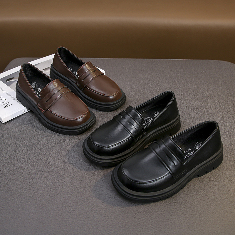 เด็กรองเท้าหนังแฟชั่นรองเท้าสีดําสําหรับหญิงชายโรงเรียนอเนกประสงค์เด็ก รองเท้าไม่มีส้น สาเหตุ เด็กวัยหัดเดินแฟลต