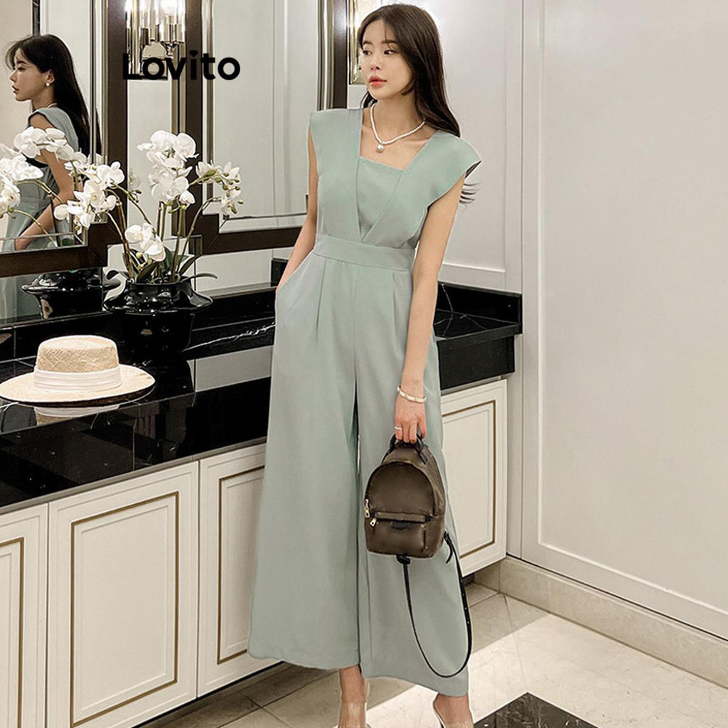 Lovito จั้มสูทผู้หญิง เย็บตีเกล็ดหน้า สีพื้น สไตล์ลำลอง LNE57249