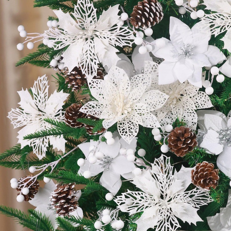 ตกแต่งคริสต์มาส 4 รูปแบบ Poinsettias ดอกไม้ประดิษฐ์ Glitter Berries Stems เครื่องประดับต้นไม้สําหรับ Xmas งานแต่งงาน DIY พวงหรีดดอกไม้ (สีขาว)