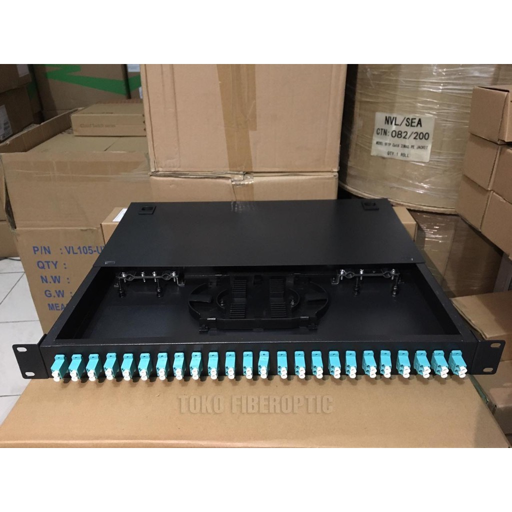 OTB 48 พอร์ต rackmount LC Multimode OM3/ ODF 48 พอร์ต LC multimode OM3