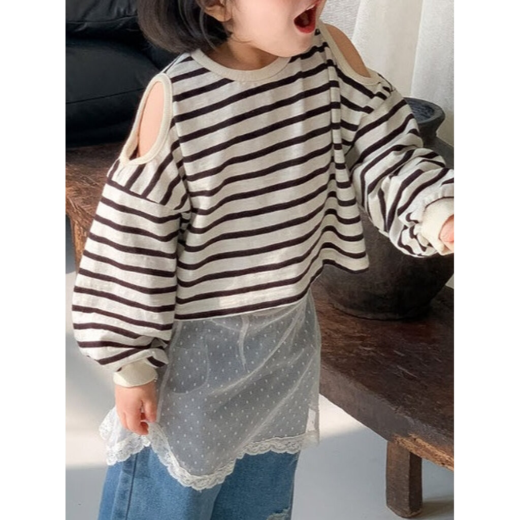 LLT-24 เสื้อครอปแขนยาว ดีไซน์เก๋ผ่าไหล่ทั้ง 2 ข้าง ลายทางขวางสีขาว-น้ำตาล (ขนาด 80-140)