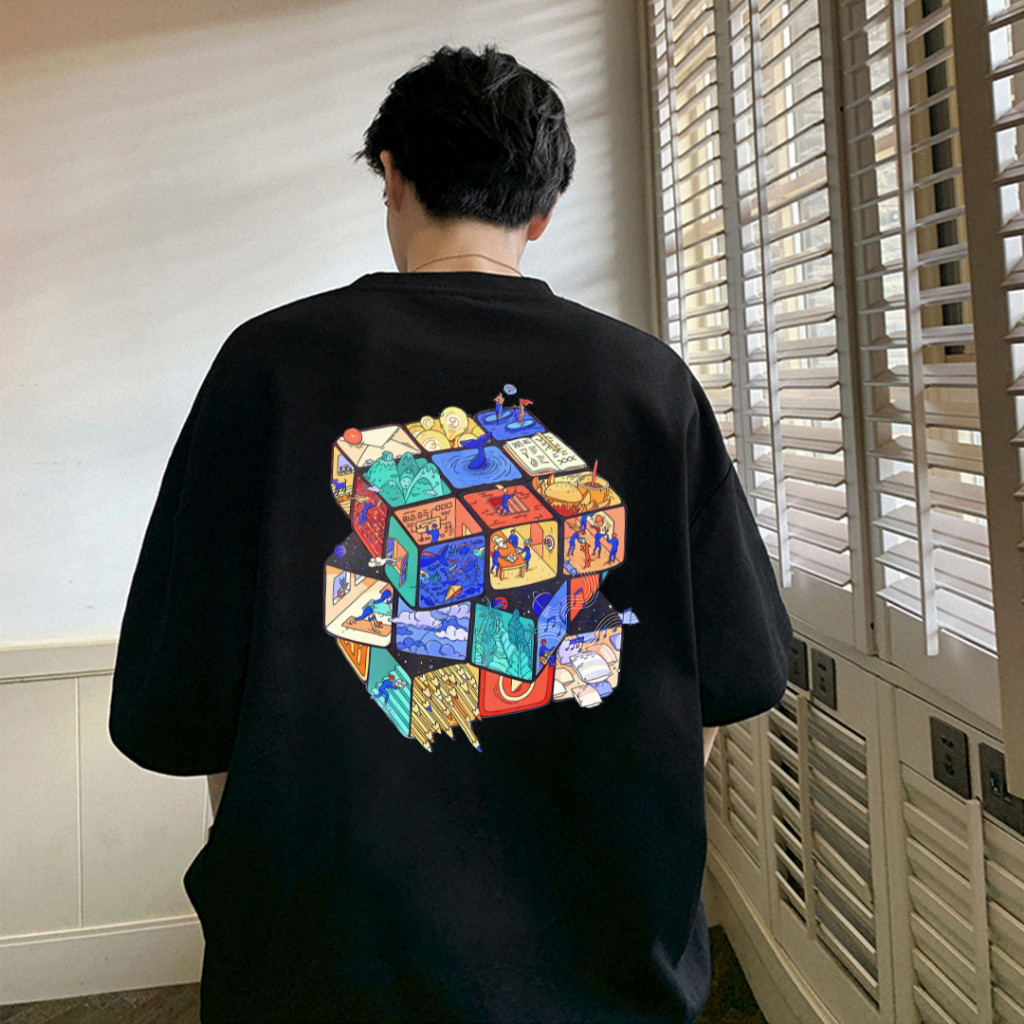 Basi เสื้อยืด oversize unisex ลายคิวบิกอาร์ตๆ สกรีนหน้าหลัง ผ้าคอตตอน100% ใส่สบาย แฟชั่นเกาหลี สตรีทเท่ๆ