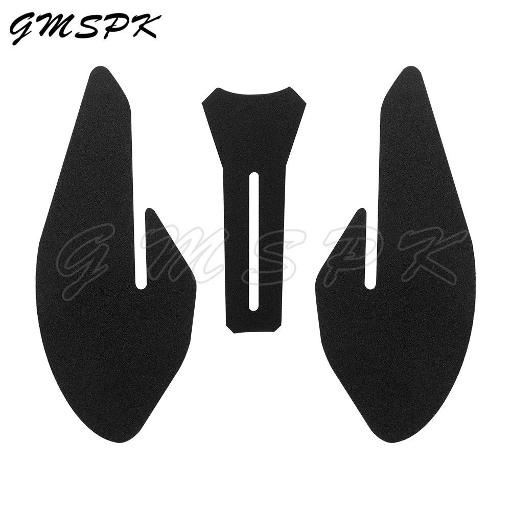อุปกรณ์เสริมรถจักรยานยนต์ Frosting Tank Pad Protector สติกเกอร์ฝาครอบแก๊ส Decals Fit สําหรับ Triumph Street Triple 765RS 765 RS R 2019-UP