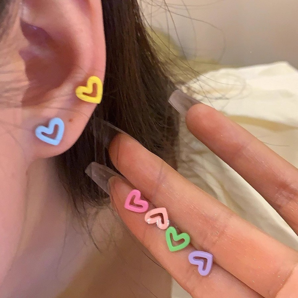 6ชิ้น/เซ็ตโลหะผสมใหม่ต่างหูหัวใจกลวงออกสีสันสดใสสําหรับผู้หญิง