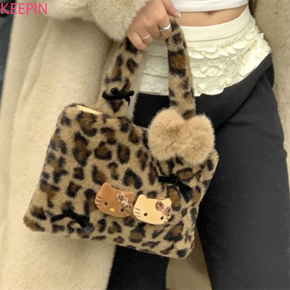 Keepin Y2k Faux Fur Tote Bag, อะนิเมะ Sweet Kitty Plush กระเป๋าถือ, Kawaii เสือดาวพิมพ์ Casual Soft Furry ฤดูหนาว Tote กระเป๋าสาว