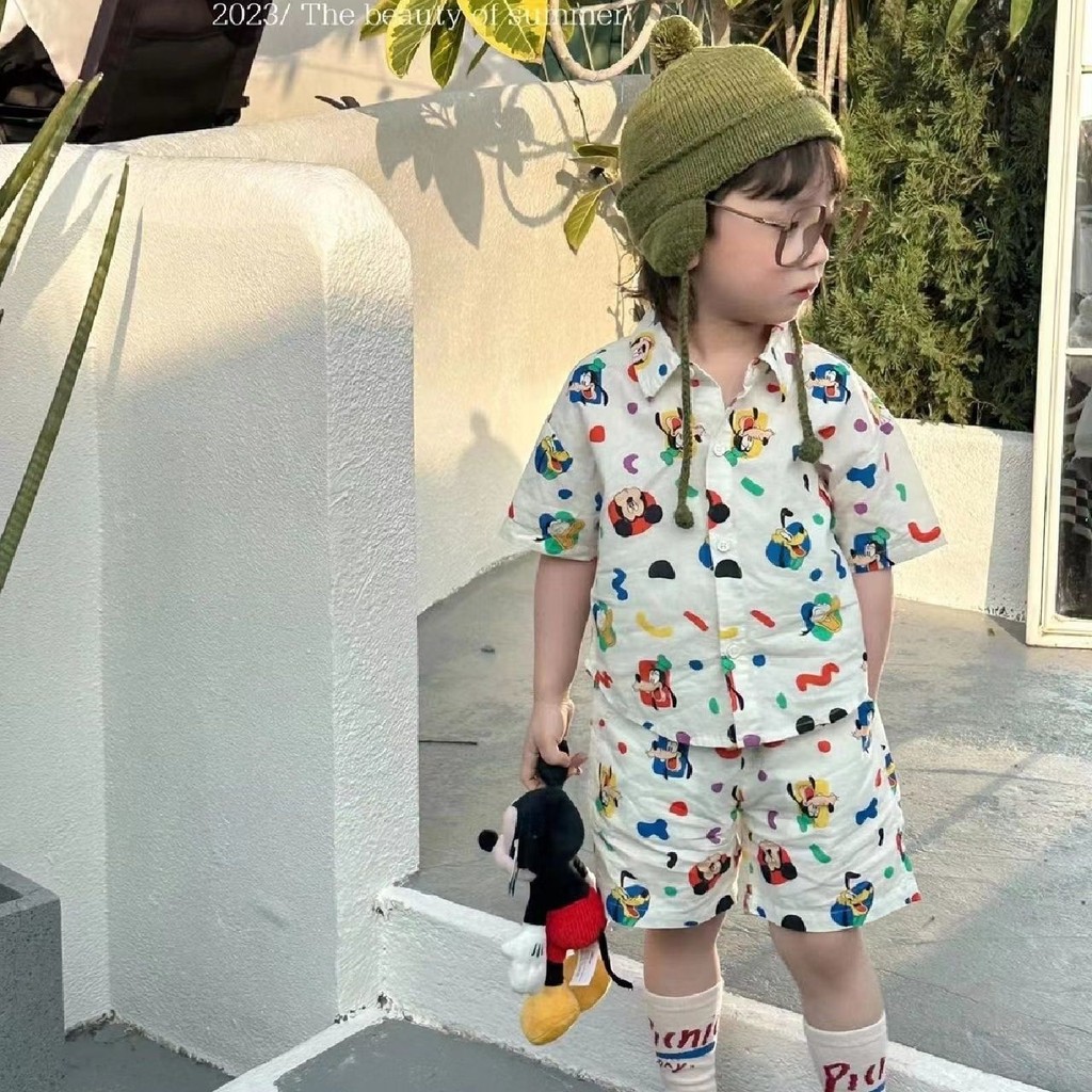 เด็กชายชุดนอนแขนสั้นชุดฤดูร้อนแฟชั่นสไตล์ใหม่เวอร์ชั่นเกาหลีผ้าฝ้ายแท้นุ่มสบายระบายอากาศการ์ตูนพิมพ์ ชุดลําลอง สอง @-