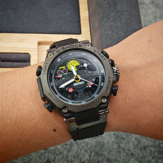 Ferrari Mens Sports Big Dial Multi-function Rubber Waterproof Quartz นาฬิกาดิจิตอล