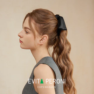 [READY-STOCK] EVITA PERONI | Clara Bendable Bow Shape Banana Clip | คลิปกล้วยรูปโบว์โค้งงอได้ Clara