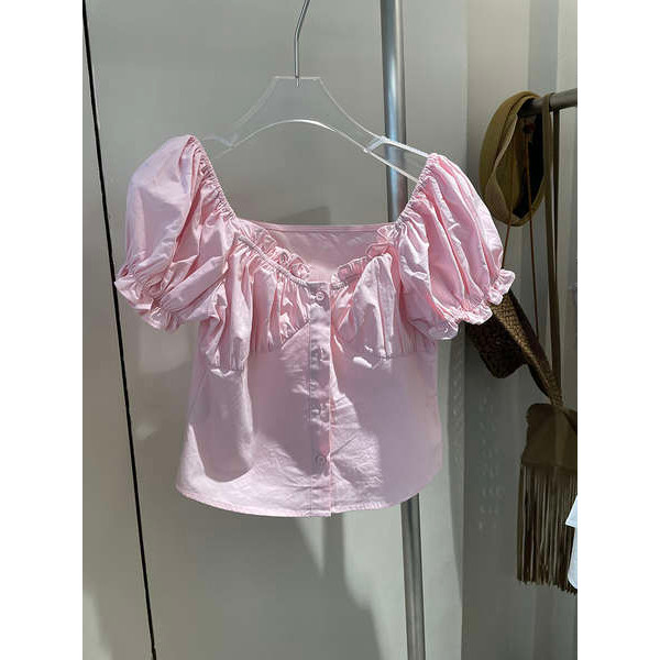 สตรีทแฟชั่น frenchy top เสื้อเชิ้ตแขนสั้นสีชมพูสำหรับผู้หญิงเสื้อตัวเล็กสไตล์ฝรั่งเศสแบบสั้นที่มีดีไ