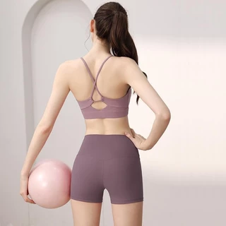 SHQX ขายร้อน! ชุดออกกําลังกายชุด-สปอร์ตบราซัพพอร์ตและกางเกงขาสั้นโยคะ-ผ้าแห้งเร็วน้ําหนักเบาสําหรับฤดูร้อนการฝึกอบรมและกีฬากลางแจ้ง-ไม่เห็นและปราศจากเชเฟ่