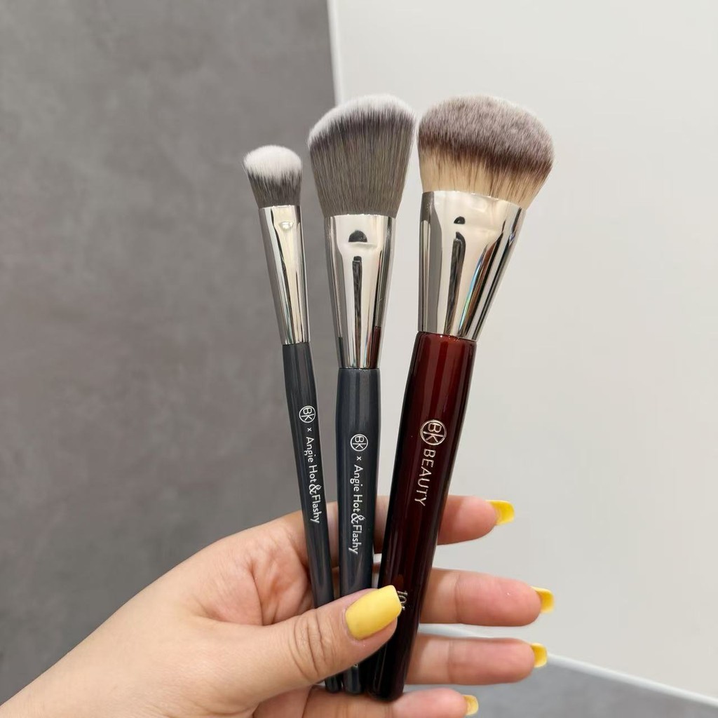 American BK beauty 101 Slope Foundation Brush Full Face Concealer Seamless Clear Liquid Foundation B
