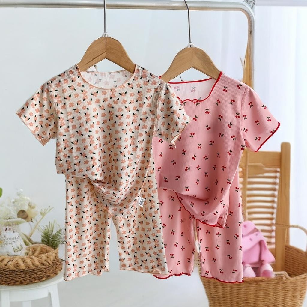 [ ส่งจากไทย ] ชุดนอนเด็ก 4 สี เนื้อ้ผาร่องนิ่ม สำหรับวัย 1-7 ปี