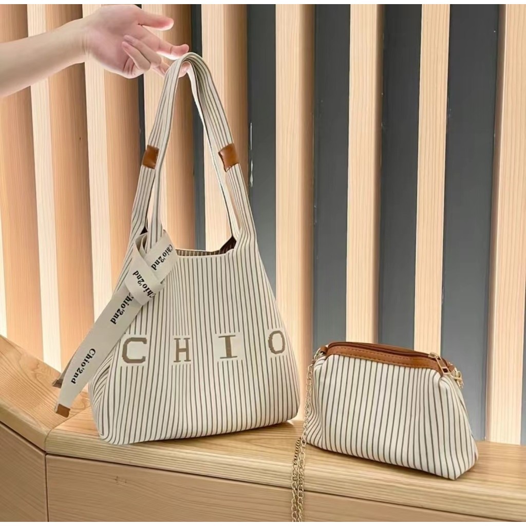 【พร้อมส่ง】miss bag fashion กระเป๋าช๊อปปิ้งไฮโซทอลายริ้ว กระเป๋าทรงสวย แพ็ค 2 ชิ้น