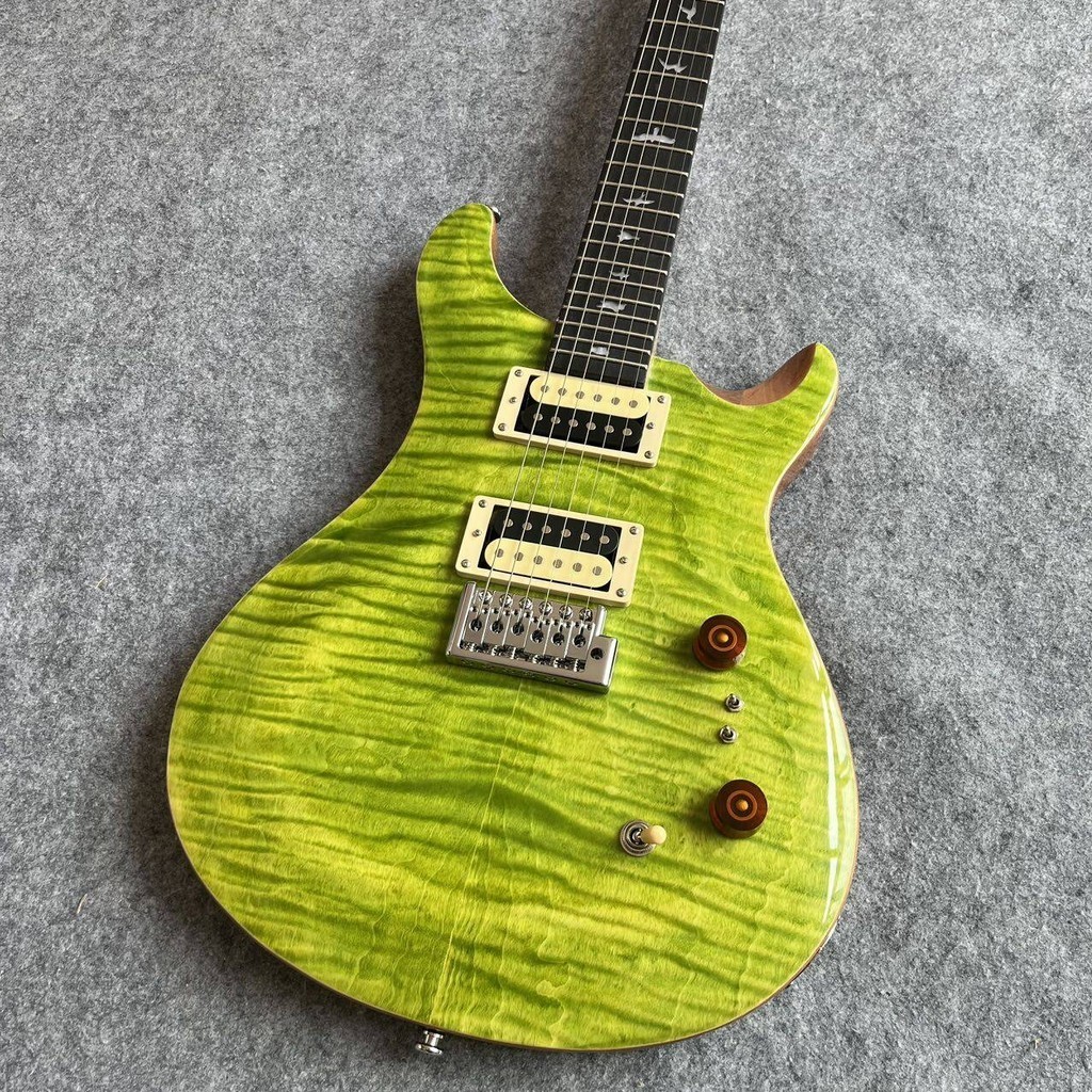 Prs SE Custom 24 กีตาร์ไฟฟ้า Paul Reed Smith สีเขียว Maple Top 24 Frets Tremolo Bridge กีตาร์มืออาชี