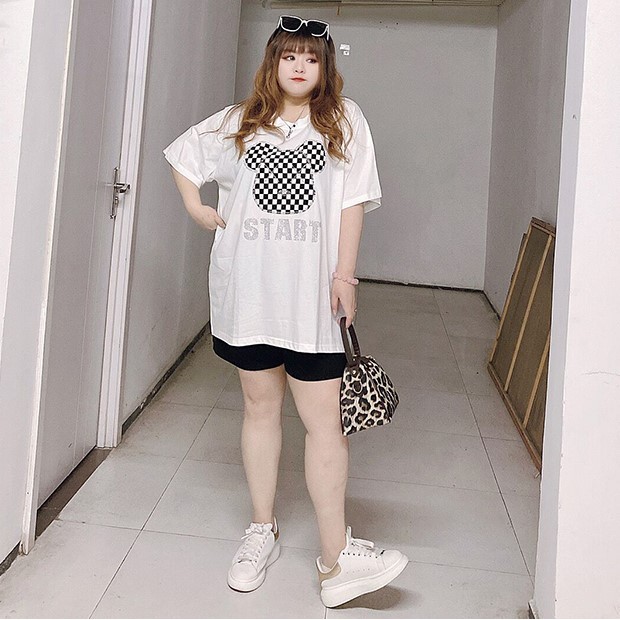 TeddyTee ใหม่ เสื้อยืด ผ้าคอตตอน โอเวอร์ไซส์ สำหรับสาวอวบ พลัสไซส์ ไซส์ใหญ่ พรางหุ่น มินิมอล bear ลาย"START"
