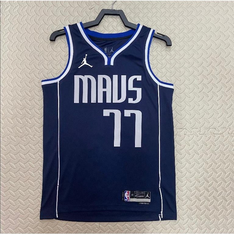 [วิธีการกดร้อน] NBA Dallas Mavericks หมายเลข77 Luka Doncic เสื้อบาสเก็ตบอลเสื้อลำลอง