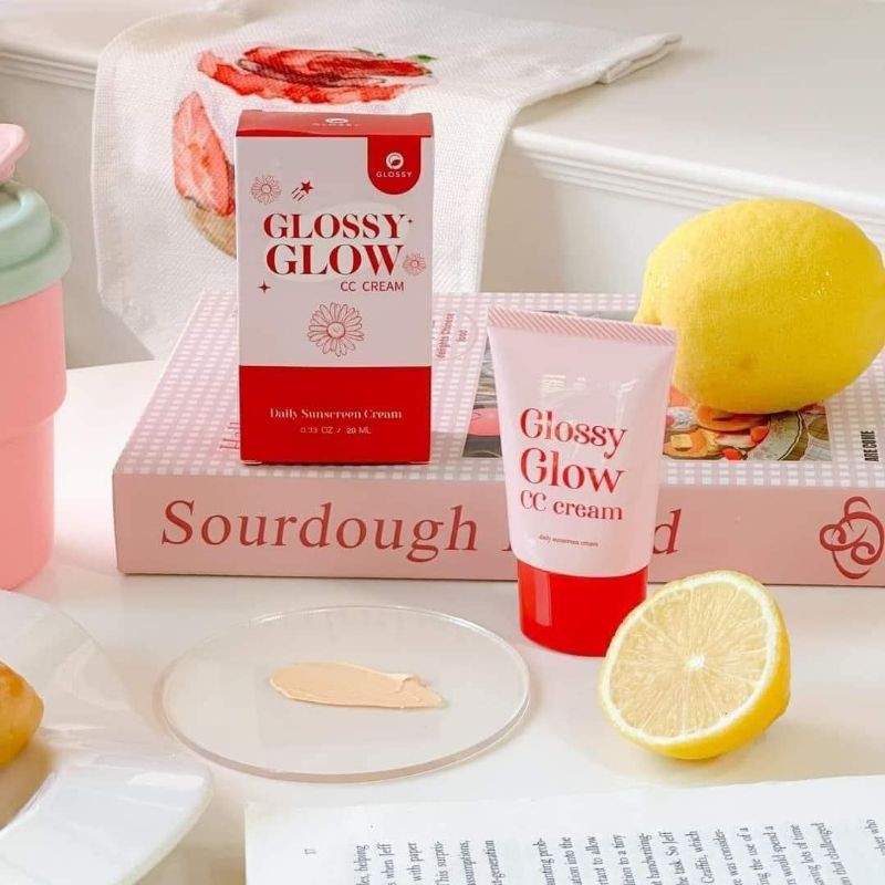 GLOSSY GLOW กันแดด ผสมรองพื้น CC CREAM
