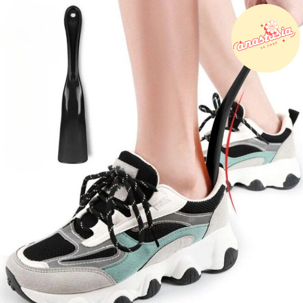 🍇anastasia_66.shop🍇 ไม้ช้อนรองเท้า อุปกรณ์สำหรับช่วยใส่รองเท้า ช้อนรองเท้าพลาสติก พร้อมส่ง