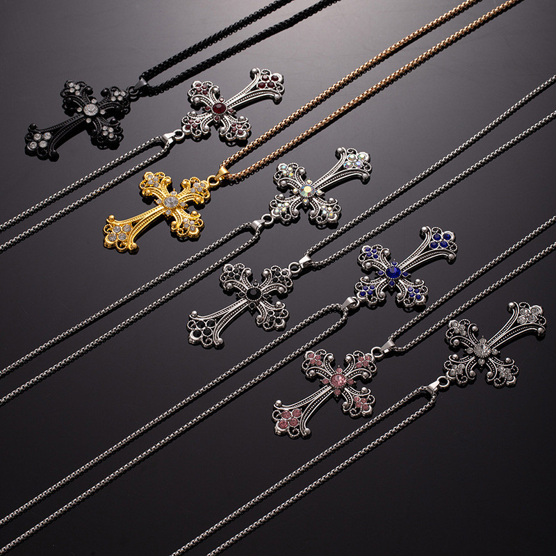 สร้อยคอพื้นผิวดอกไม้กลวง Vintage สีสัน Rhinestone Cross จี้สร้อยคอเครื่องประดับ Unisex
