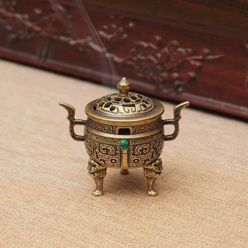 มินิอัลลอยด์กระถางธูปขนาดเล็ก Tianyuan สามขา Ding Hollow Design กระถางธูปในครัวเรือนใหม่จีนสร้างสรรค