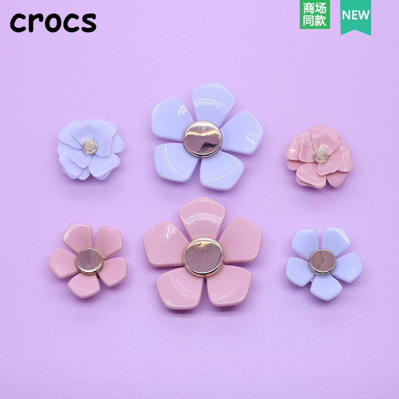 Crocs Jibbitz Charms 3D ดอกไม้รองเท้าหัวเข็มขัด DIY Crocs รองเท้าดอกไม้ของแท้คุณภาพสูง