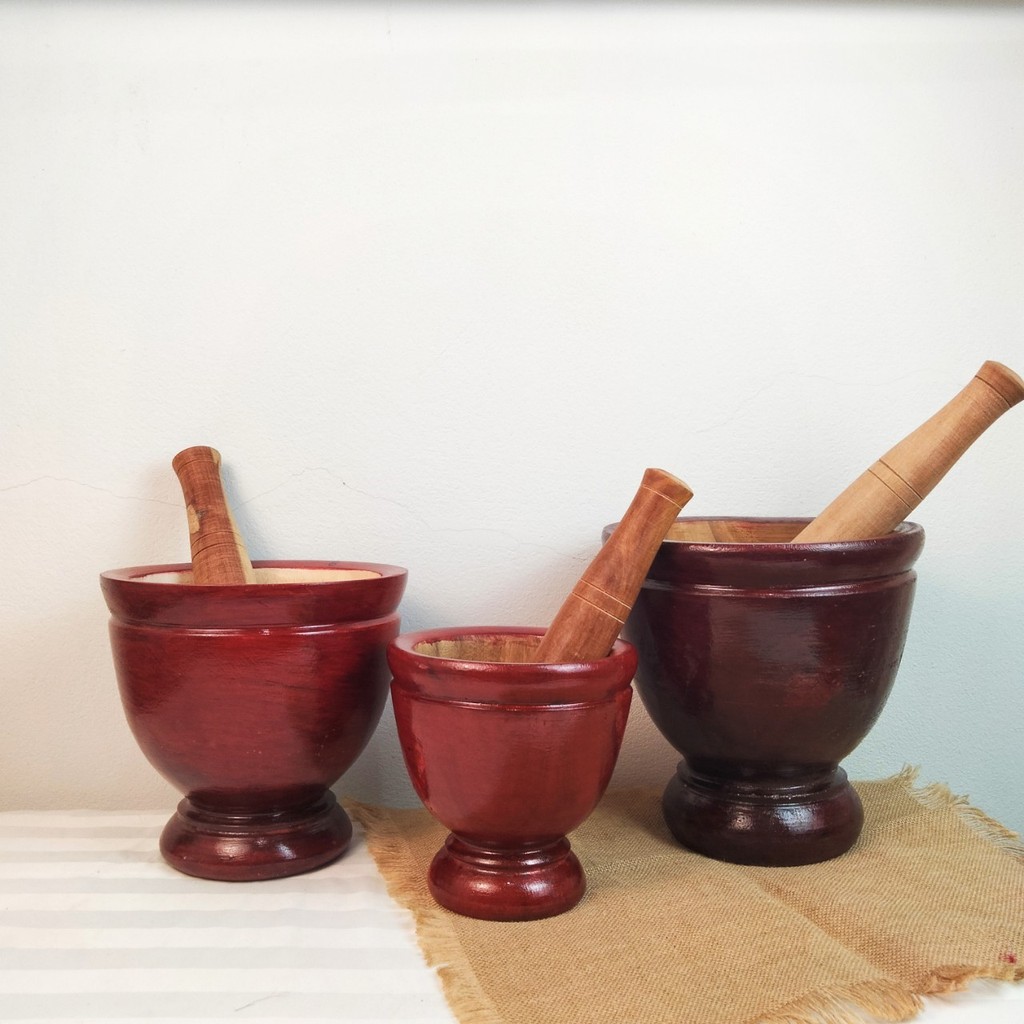 ครกไม้ พร้อม สากไม้ size 3นิ้ว - 10นิ้ว เนื้อไม้จามจุรี ไม้แข็งทนทาน  ครกส้มตำ ครก