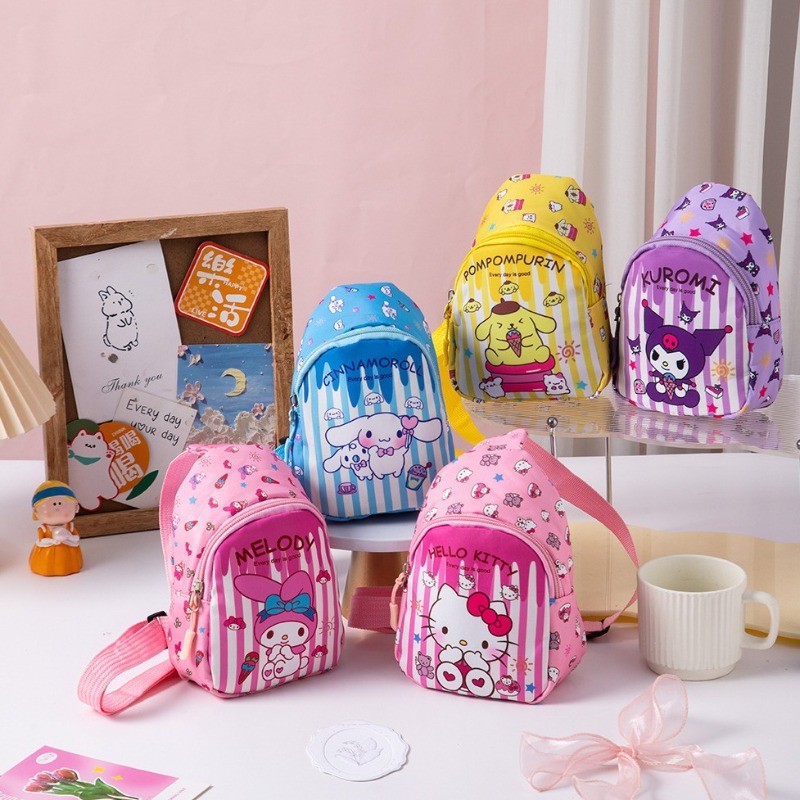 Sanrio Hello Kitty กระเป๋าคาดหน้าอกเด็ก Cinnamoroll Kuromi My Melody Pochacco กระเป๋าสตางค์เหรียญน่ารักเด็กชายและเด็กหญิงแฟชั่นกระเป๋าครอสบอดี้