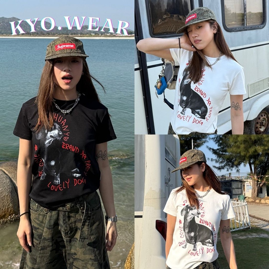 KYO 🌸 เกาหลีสไตล์ เสื้อยืดผู้หญิง พิมพ์ลาย "LOVELY DOG" ทรงเข้ารูปเสื้อคอกลม ผ้าฝ้ายแท้ โคตรนุ่ม เสือใส่สบาย【COD】