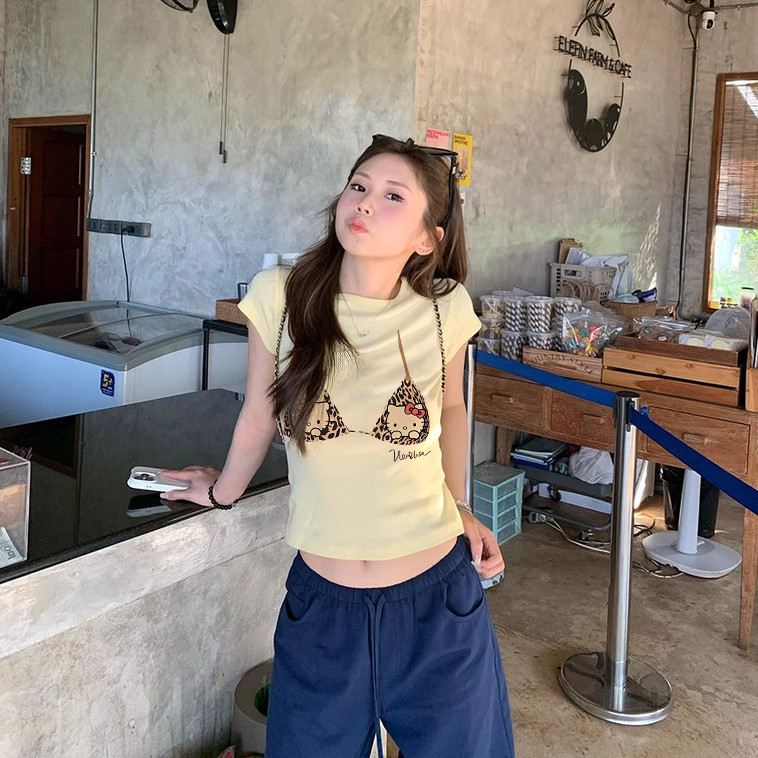 เสื้อครอปท็อป แขนสั้น แฟชั่นฤดูร้อน (บิกินี่เสือดาวแมวคิตตี้） ชั่วโมง เสื้อยืดแขนสั้นสไตล์เกาหลี  จัดส่งตลอด12ชั่วโมง