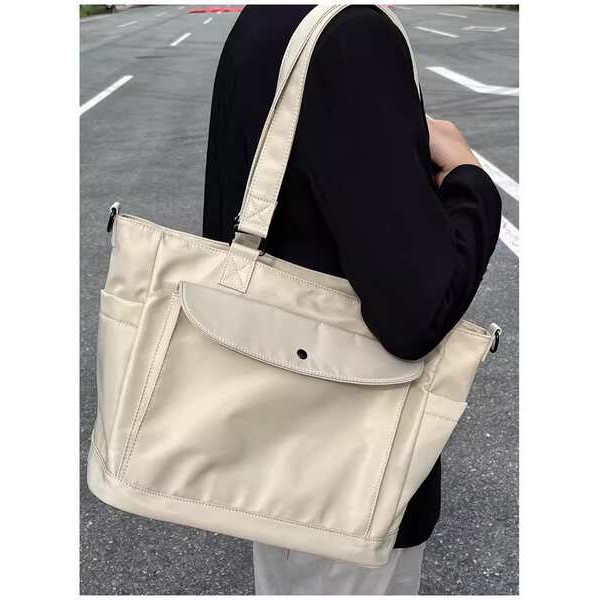 กระเป๋า age free ซิการ์ แท้ 2024ใหม่ไนลอนผ้าอ๊อกฟอร์ดญี่ปุ่นกระเป๋าโท้ทกระเป๋าสะพายข้างความจุขนาดใหญ