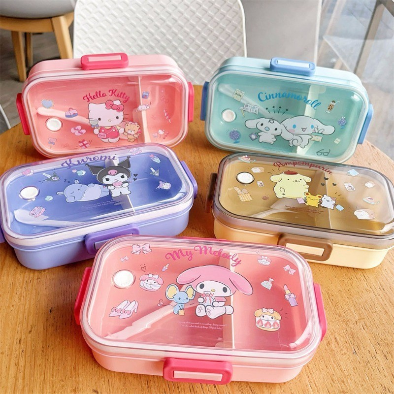 SANRIO น่ารัก ซานริโอ กล่องอาหารกลางวันพลาสติกขนาดใหญ่-ความจุช่องคู่กล่องเบนโตะผลไม้สลัดกล่องบนโต๊ะอาหารเด็กไมโครเวฟเด็กบนโต๊ะอาหาร ราคา ถูกที่สุด ดีลบีเคเค