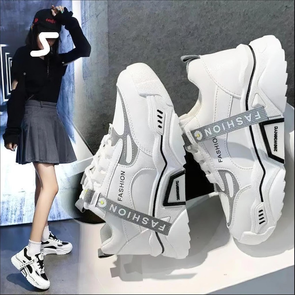 (มาใหม่ ) สินค้าตรงปก รองเท้าผ้าใบ ผู้หญิง เสริมส้น 5 ซม.ไซส์ 35-42มี 2 สี ใส่เที่ยวใส่ทำงานได้ สบาย