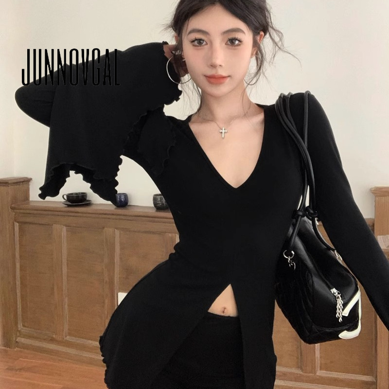 Junnovgal เสื้อยืดผู้หญิงแขนยาว Slim Fit คอวีสีทึบ 2024 สไตล์ใหม่