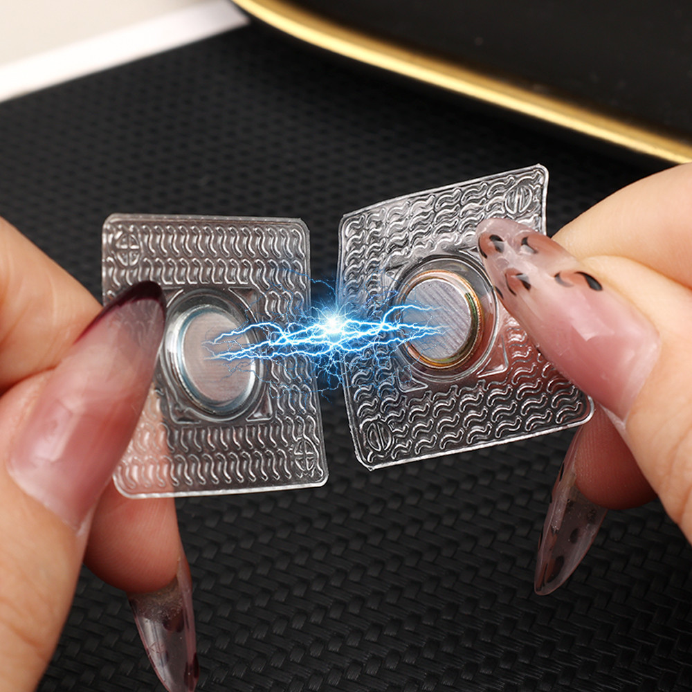 แนะนำ ผ้าม่าน 1/2/4คู่แบบพกพาทําเองคลิปปุ่มโลหะสําหรับผ้าม่านเสื้อผ้า-ที่มองไม่เห็นสี่เหลี่ยมโลหะหัวเข็มขัดแม่เหล็ก-ปฏิบัติอุปกรณ์เย็บผ้า ราคาพิเศษ มีเก็บเงินปลายทาง