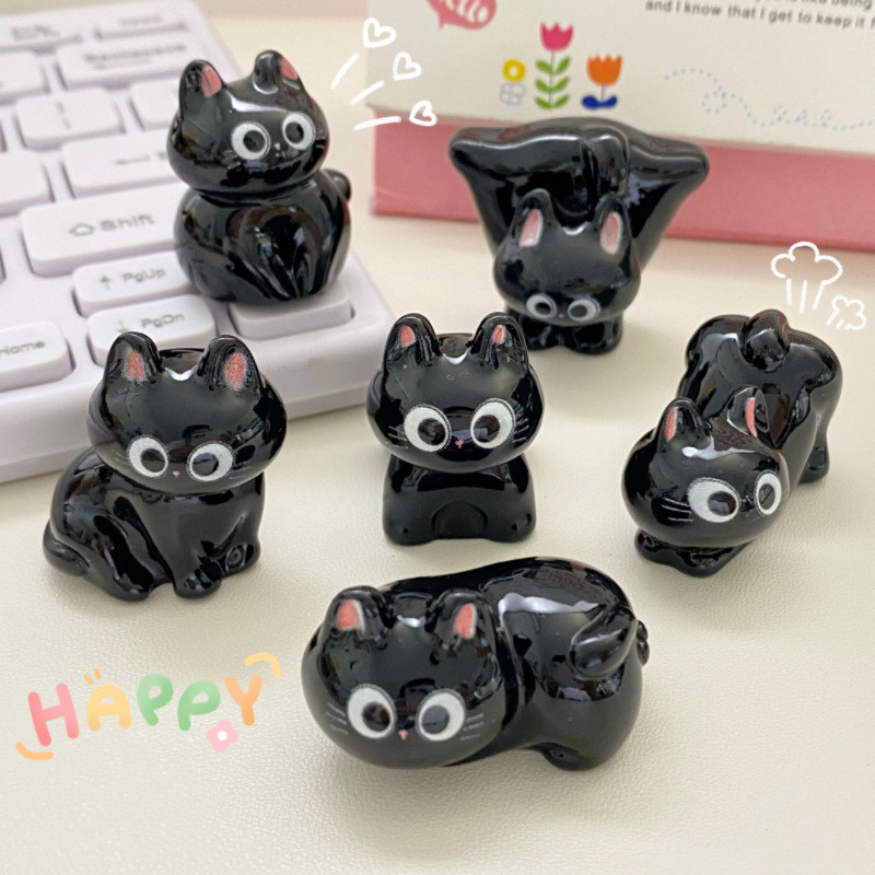 6 ชิ้น/เซ็ตลูกแมวเครื่องประดับแดชบอร์ดรถตกแต่งหุ่นแมวดําตุ๊กตาเดสก์ท็อปตกแต่งของเล่น