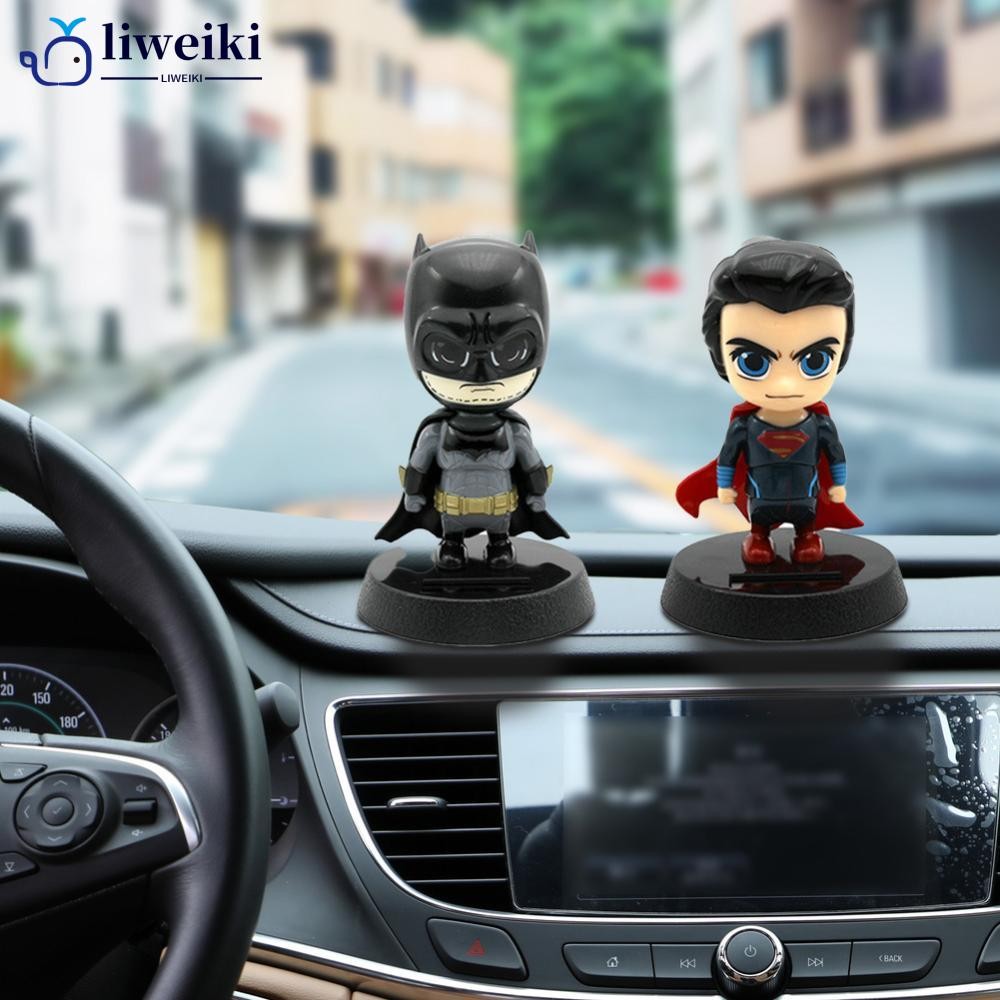 LIWEKI ภายในรถ Anime Series พลังงานแสงอาทิตย์เขย่าหัวตุ๊กตาของเล่นรถ Dashboard เครื่องประดับตกแต่งบ้