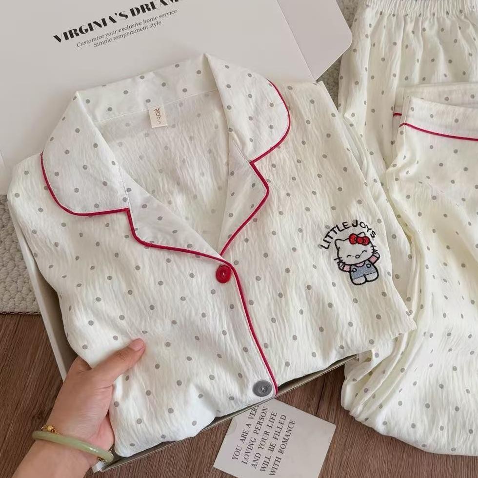 ชุดนอนผ้าฝ้ายผู้หญิงสไตล์ใหม่ Polka Dot KT Cat กางเกงขายาวแขนยาว น่ารักสำหรับใส่นอนหรือวันหยุด - รูปที่ 4