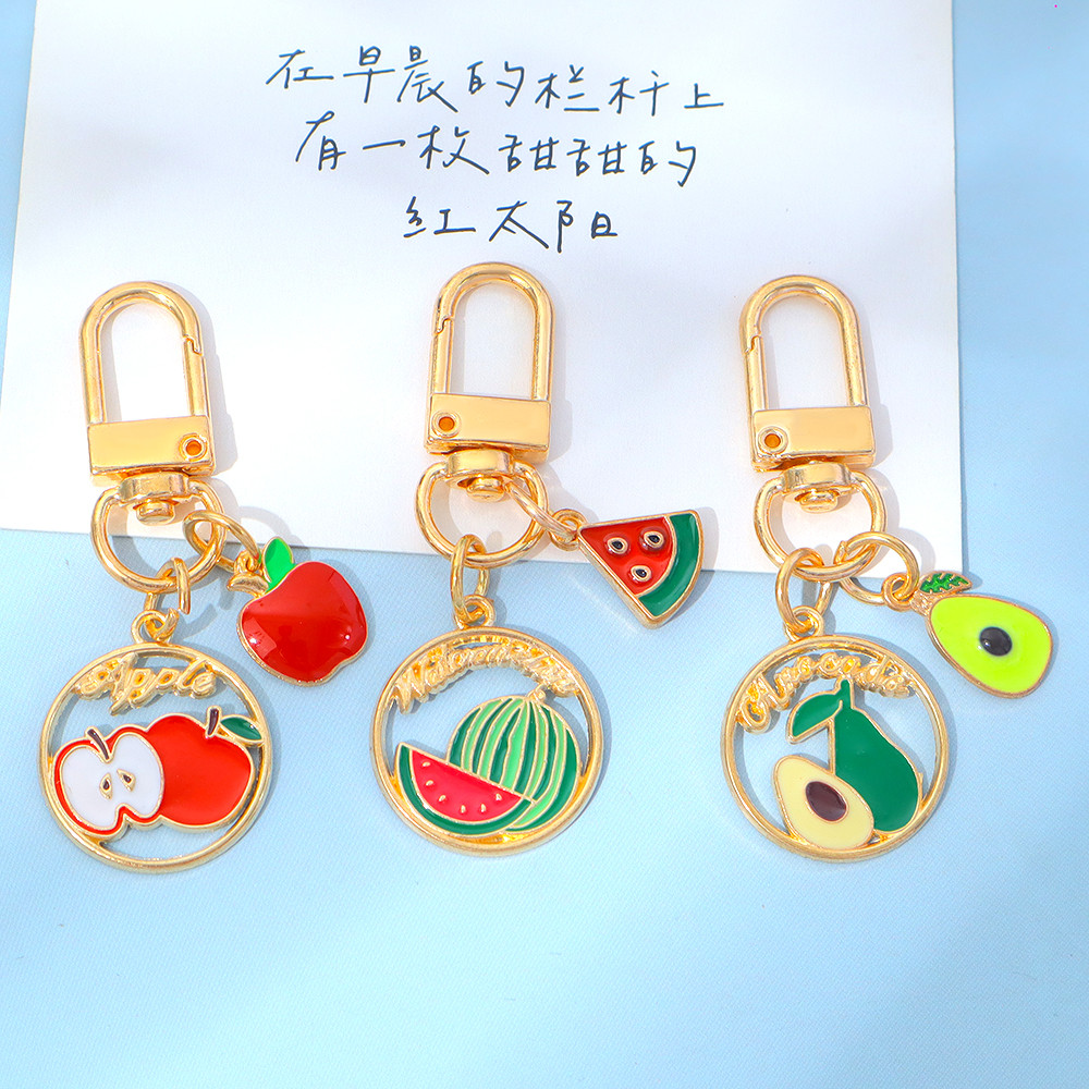 Creative Cherry Apply Strawberry Keyring แฟชั่นผลไม้พวงกุญแจโลหะกระเป๋าถือจี้ของขวัญเครื่องประดับ