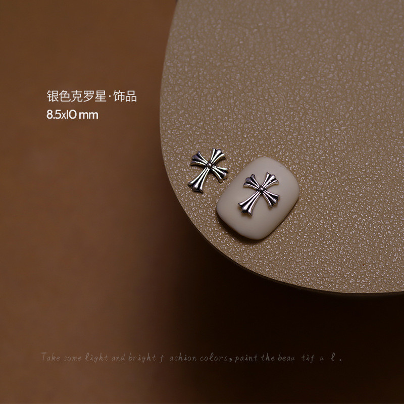 มินิขนาดเล็ก Crow Star ทําเล็บมือเพชรเครื่องประดับ Punk Dark สไตล์โลหะ Retro Silver Cross ผสมเพชรเครื่องประดับ - รูปที่ 4