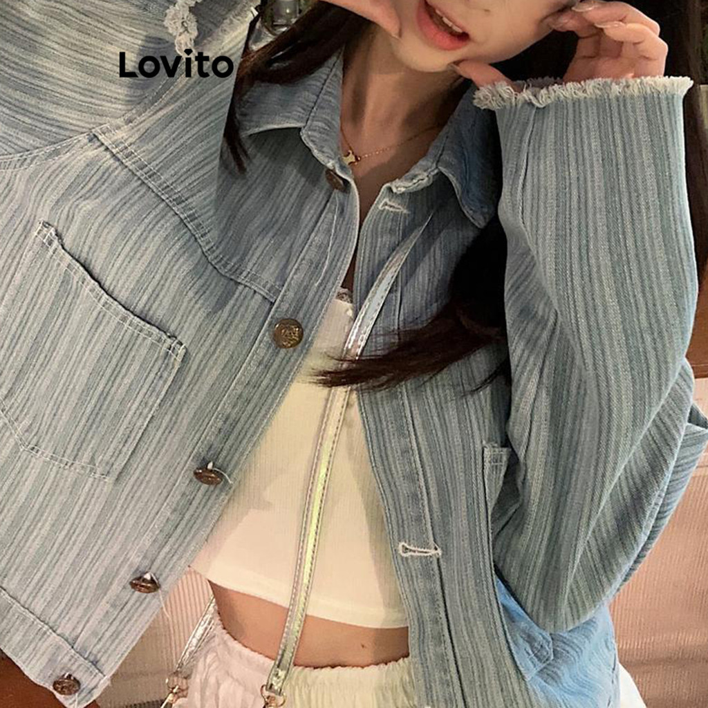 Lovito เสื้อแจ็คเก็ตยีนส์กระดุมลายทางสำหรับผู้หญิง LNA70701