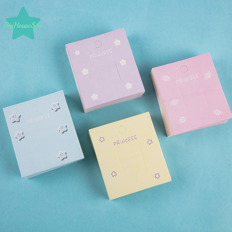 [บ้านใหญ่ทะเล] 50ชิ้น7*7เซนติเมตรสีฟ้า/สีชมพู/สีม่วง/สีเหลืองบัตรกระดาษอุปกรณ์ผมเครื่องประดับแสดงบัตรแฟชั่นผู้ถือบรรจุภัณฑ์ถุงพลาสติกใ