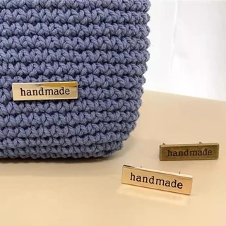 Hearattract 10 ชิ้นโลหะ Handmade ป้ายสี่เหลี่ยมผืนผ้าโลหะผสมสังกะสี Hand Made ตัวอักษรป้าย DIY เสื้อผ้าอุปกรณ์เย็บผ้า B9D8